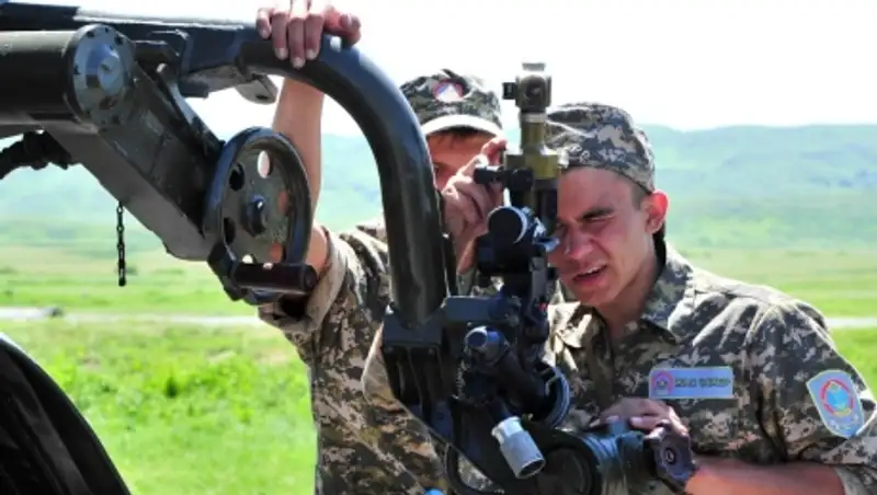 Военную технику, состоящую на вооружении ВС РК представили на сборе «Айбын»