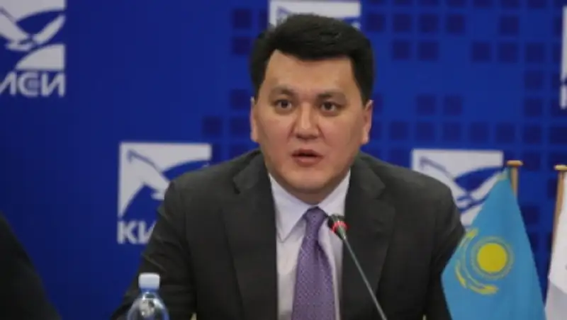 Казахстану необходимо привлечь до 10 млн тонн грузопотока между КНР и ЕС на магистрали