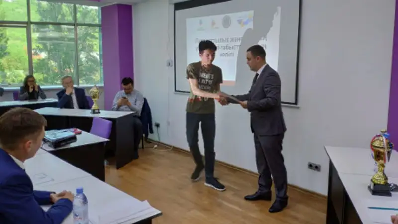 Дебаты студентов в американском формате прошли в Алматы