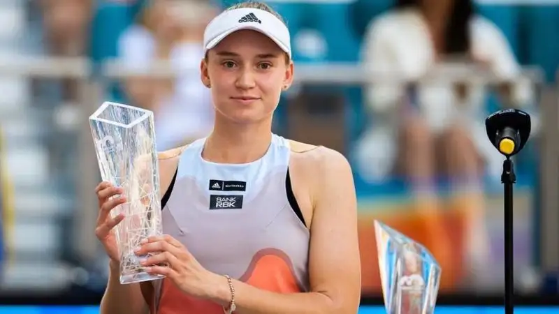 Елена Рыбакина рассказала о своих планах на грунтовый сезон