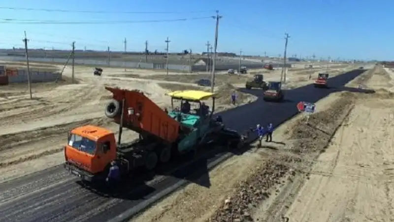 Миллионные хищения при строительстве дорог выявили в СКО