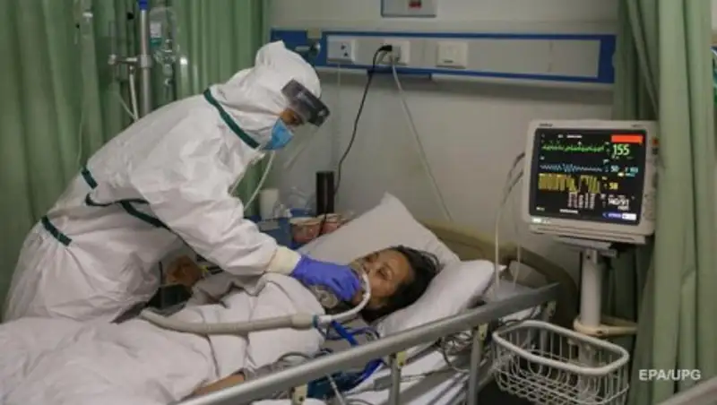 За сутки в Китае зафиксировали более 4 тыс. новых случаев заболевания коронавирусом