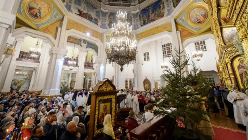Начало Рождественского богослужения в Алматы и Нур-Султане