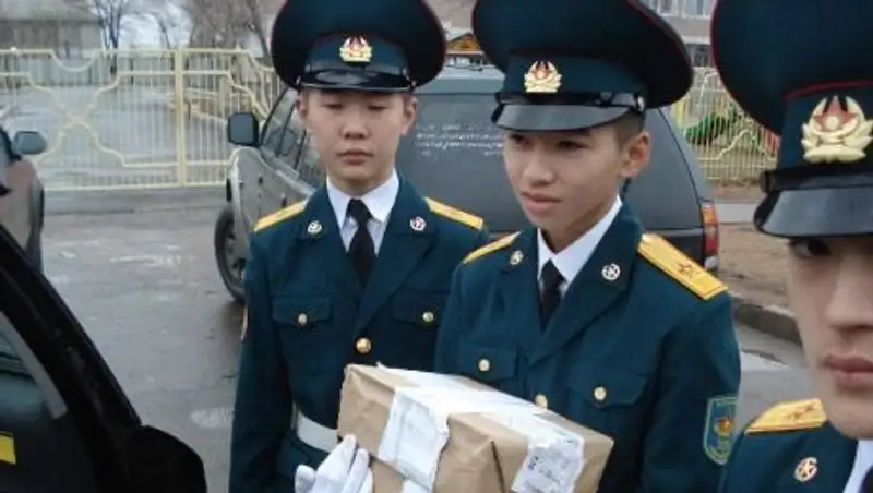 Р. Алимов: В Казахстане уделяется большое внимание формированию кадетского движения