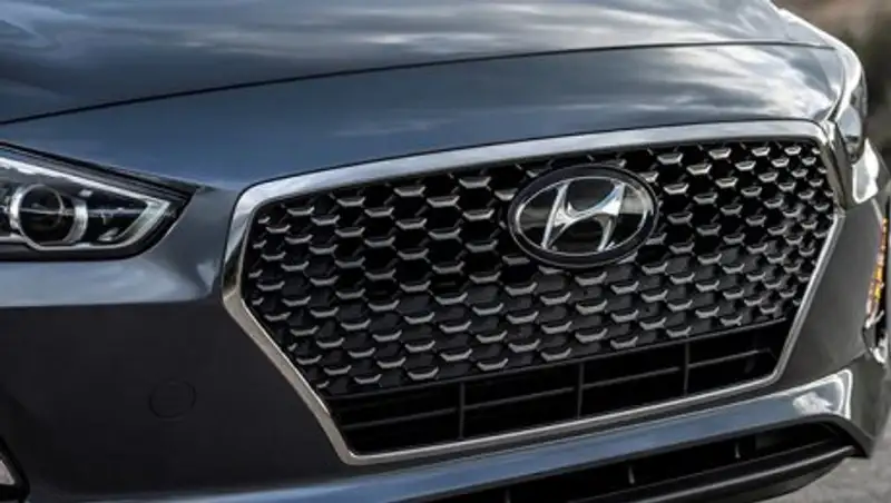 Hyundai покажет в Чикаго новый хетчбэк Elantra GT