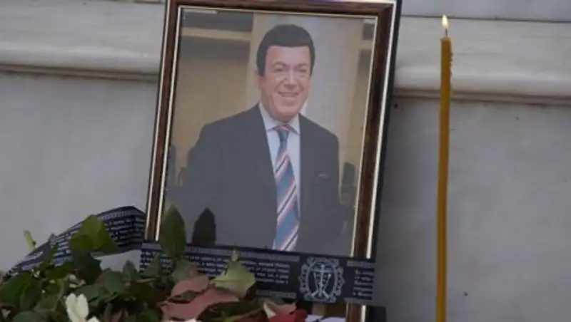 Ким Чен Ын выразил соболезнования после смерти Кобзона