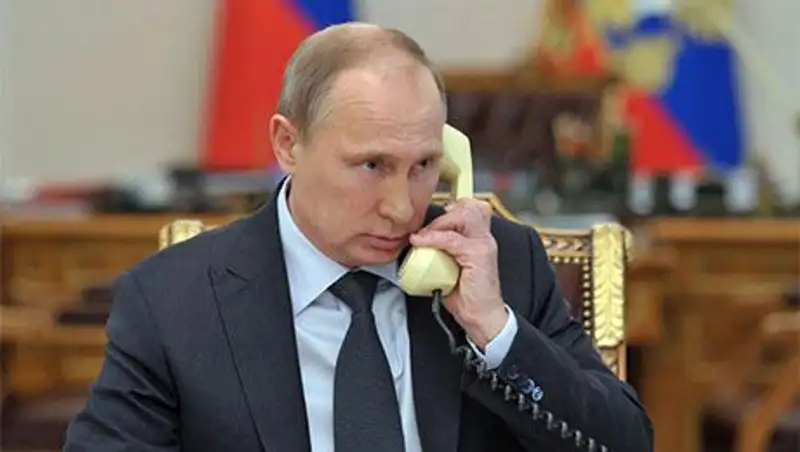 Путин перевел финансирование научных исследований на грантовую систему