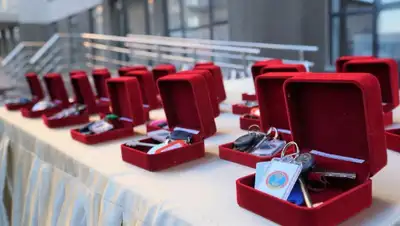 ключи от квартир в Астане, фото - Новости Zakon.kz от 25.10.2022 15:46