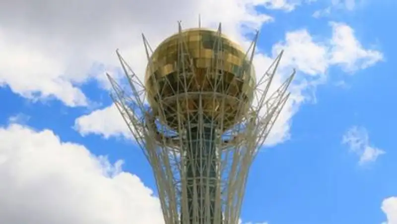 В Нур-Султане изменили время работы кафе и ресторанов