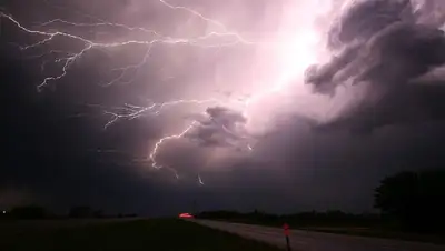 гроза, фото - Новости Zakon.kz от 28.07.2022 20:39