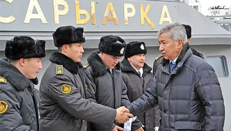 Министр обороны РК побывал с рабочей поездкой в Актауском гарнизоне