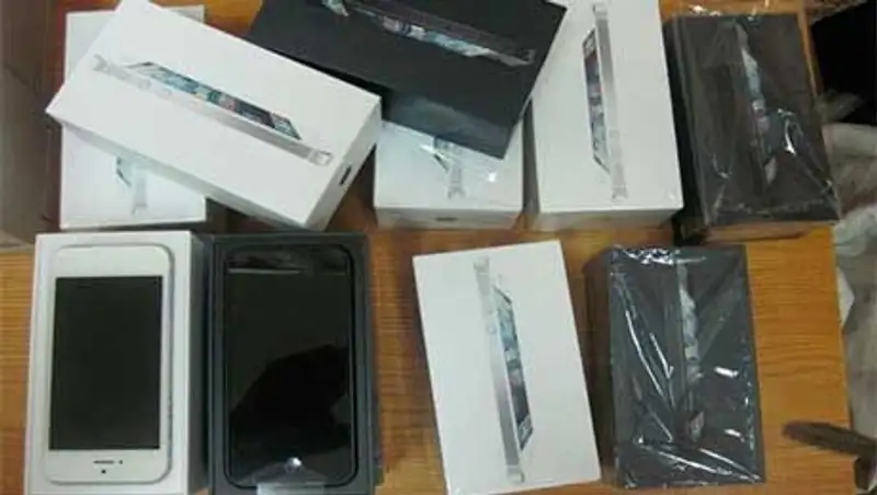 В аэропорту Алматы задержали контрабандиста с партией iPhone-6 