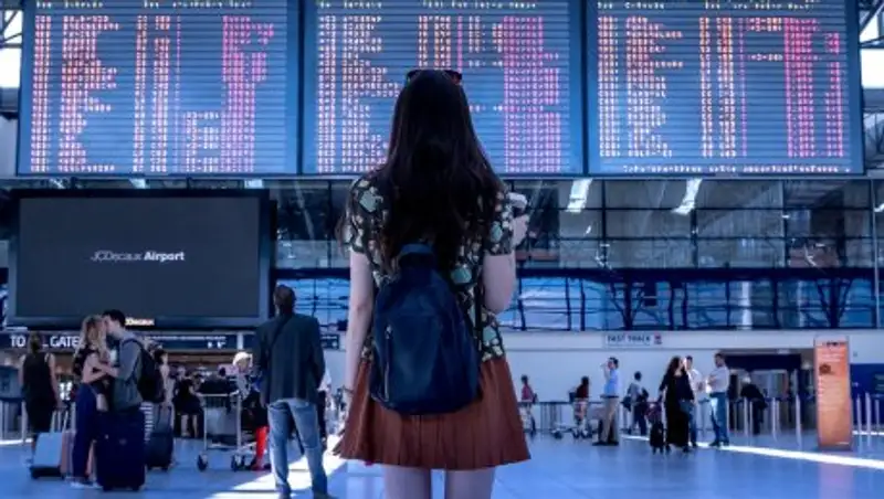 Казахстанцы из Дели вернулись на родину: везли обходными путями