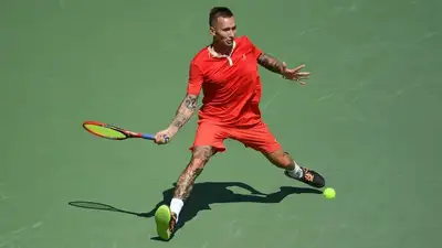 Денис Евсеев успешно стартовал в парном разряде турнира в Шэньчжэне, фото - Новости Zakon.kz от 12.10.2023 15:02