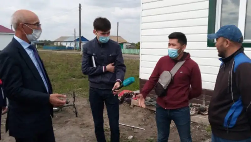 Мажилисмен: Проблемы жителей сел надо решать комплексно