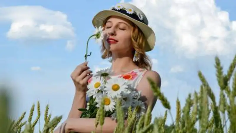 Как восстановить обоняние после COVID-19 рассказала инфекционист