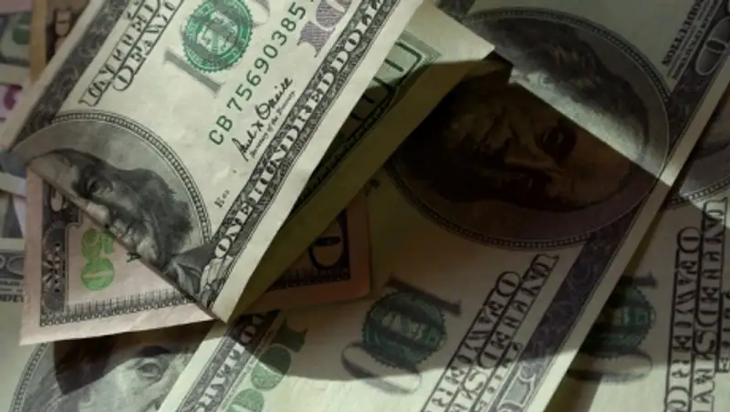 Канадский бездомный нашел $1600 и отнес их в полицию