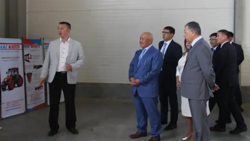 Умирзак Шукеев ознакомился с АПК Туркестанской области