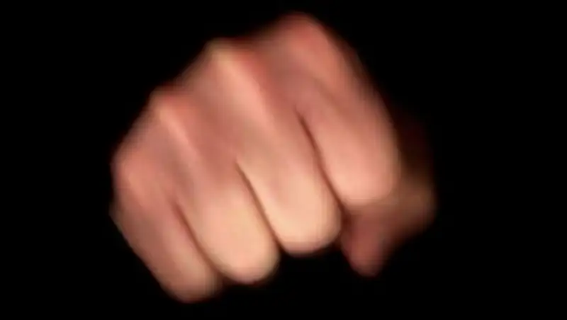 Родители школьника избили учителя в Алматинской области