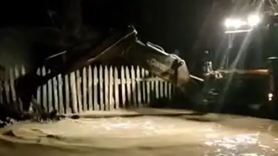 В Жетысуской области дворы и улицу подтопило в селе Кызылжар, фото - Новости Zakon.kz от 06.03.2023 04:07