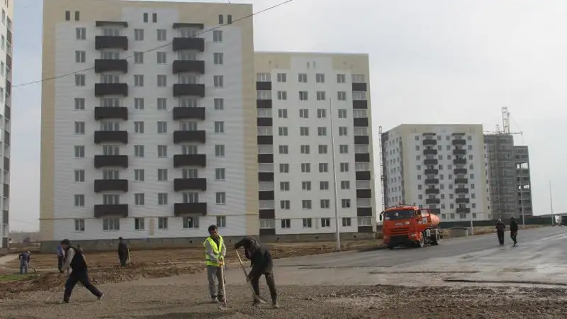 На каких условиях работающей молодежи в Казахстане будут предоставлять арендное жилье