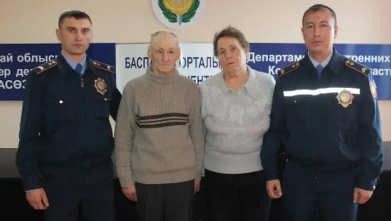 В Рудном пенсионер решил проверить крепость льда и едва не утонул