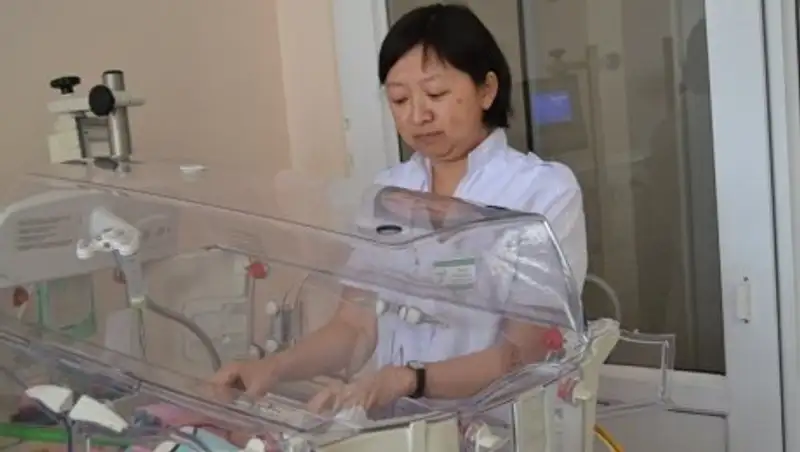 В Кокшетау спасли 700-граммового младенца с пороком сердца