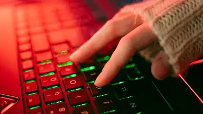 Изменен Перечень приоритетных видов деятельности в области информационно-коммуникационных технологий , фото - Новости Zakon.kz от 28.09.2023 09:00