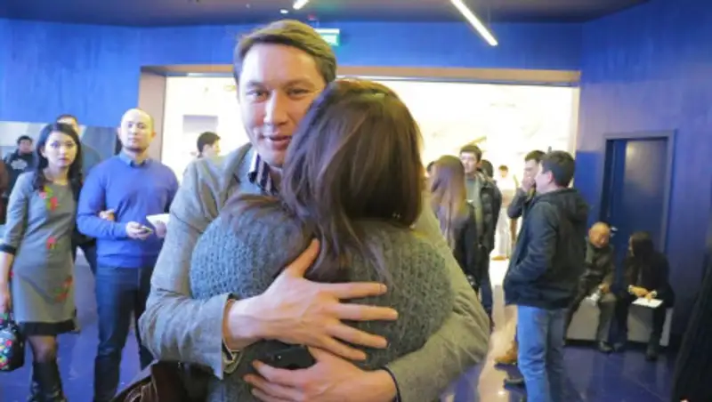 Немного добрых фото в Международный день объятий