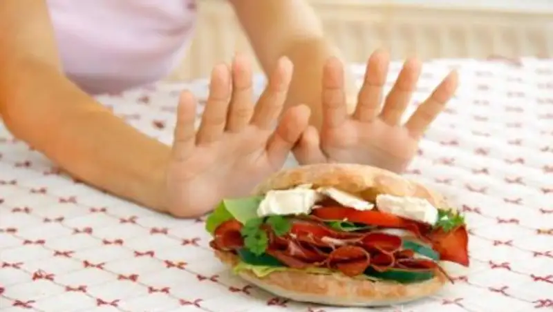 Хочешь жить долго - не ешь. Ученые подтвердили пользу голодания