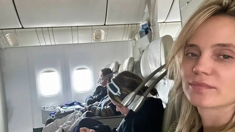 Певица Глюкоза вылетела из Израиля в Россию