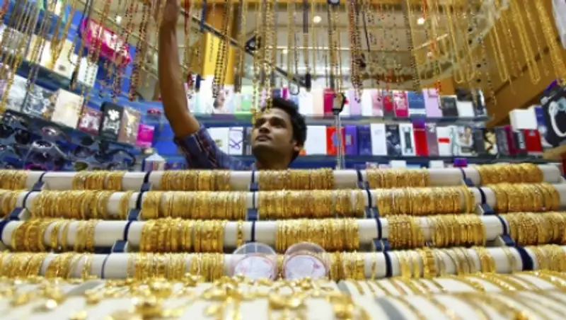 В ОАЭ изготовили пятикилометровую золотую цепочку