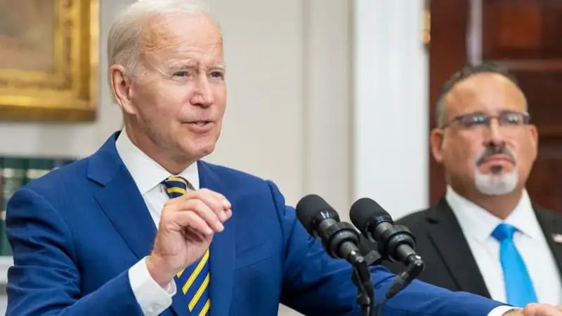 Байден назвал идеологию части Республиканской партии США полуфашистской