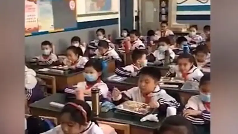 В Сети появилось видео новых правил школьного питания в Китае