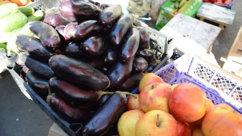 В ВКО разбираются с уличной торговлей