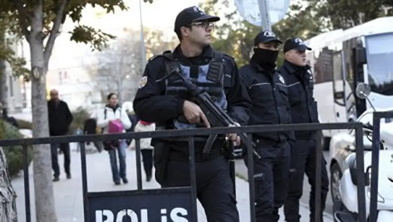 В турецком городе Измир прогремел взрыв