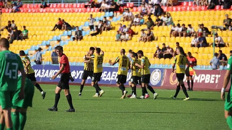 «Кайрат» и «Тараз» одержали волевые победы и вышли в лидеры Кубка Казахстана