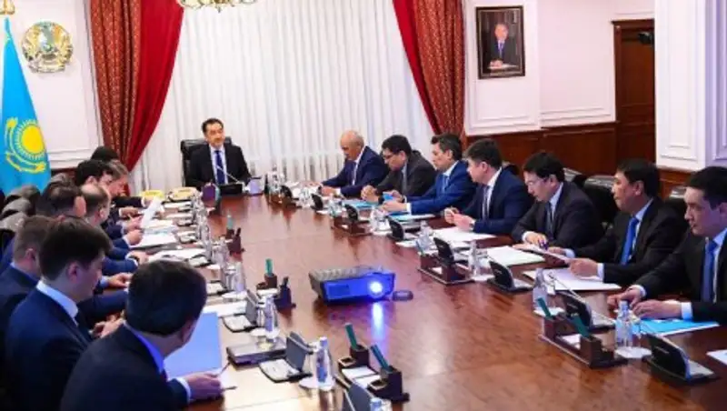 Бакытжан Сагинтаев провел заседание Совета по экономической политике