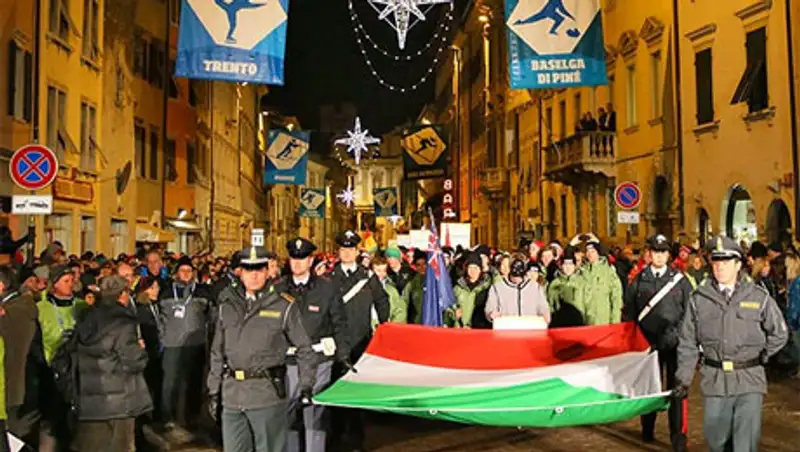 В Италии стартовала Всемирная зимняя Универсиада, фото - Новости Zakon.kz от 12.12.2013 18:32