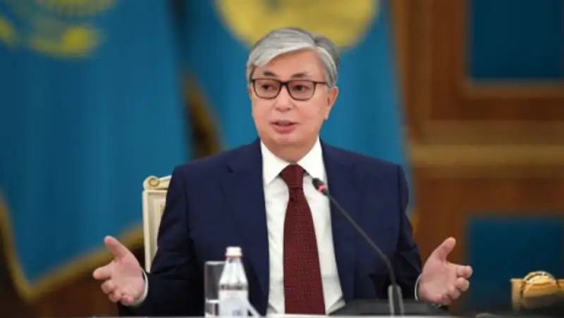 Токаев о внутреннем производстве: Дальше так продолжаться не может