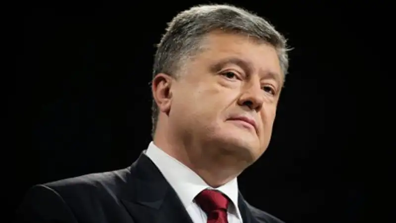 Порошенко заявил о разрыве всех связей с Россией и СССР