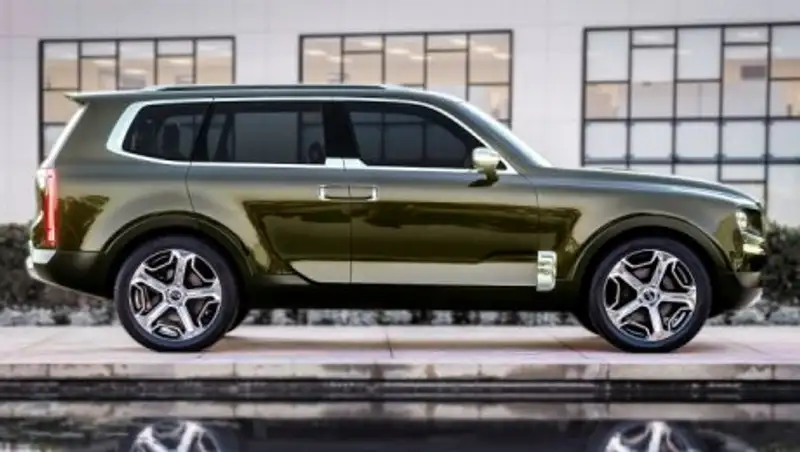 Большой кроссовер KIA Telluride впервые замечен на тестах