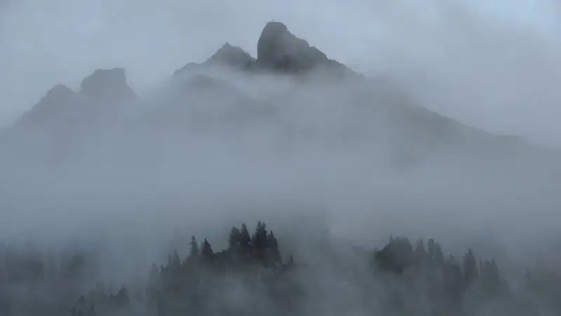 Ряд областей Казахстана накроет туман