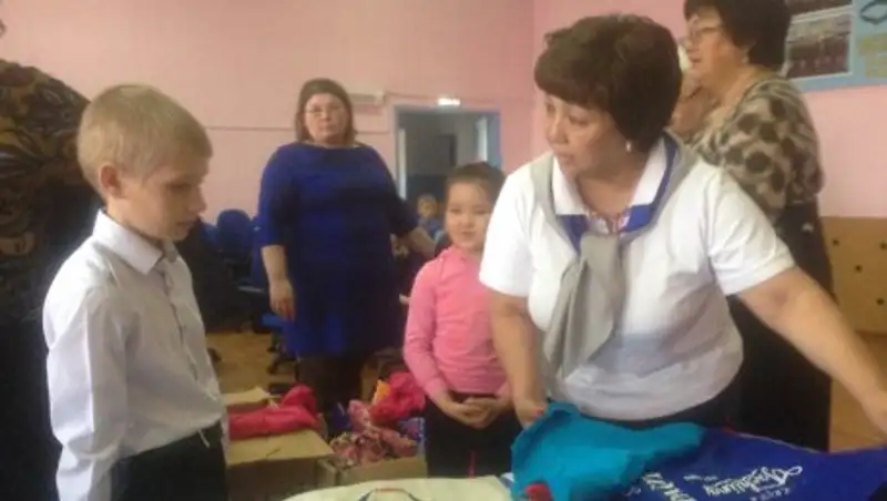 Детям Карагандинской и Акмолинской областей доставили гуманитарную помощь 