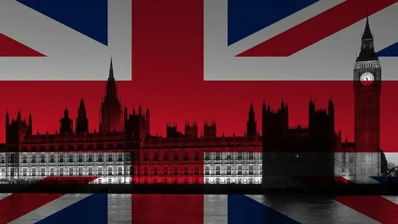 Британцы собираются на забастовки с требованиями о повышении зарплат