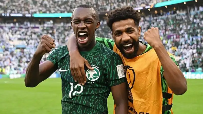 Жители Саудовской Аравии получили выходной в честь победы своих футболистов