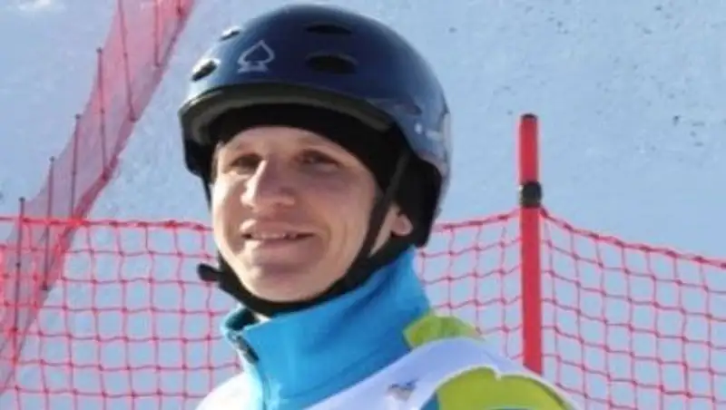 Казахстанские фристайлеры выступили в первой квалификации акробатики в Сочи