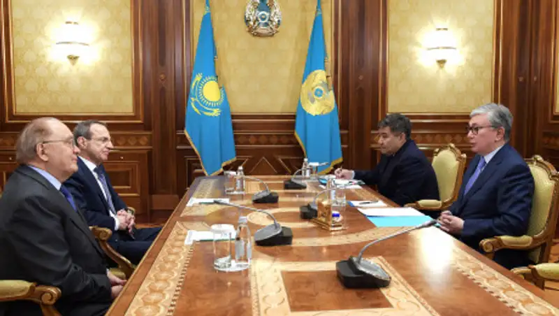 Касым-Жомарт Токаев принял ректора МГУ