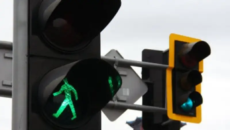 Трактор столкнулся с легковушкой на перекрестке в Астане, пострадавших нет