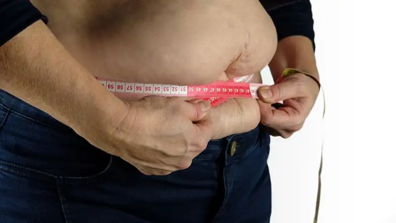 Нутрициолог объяснила, как избавиться от привычки заедать стресс